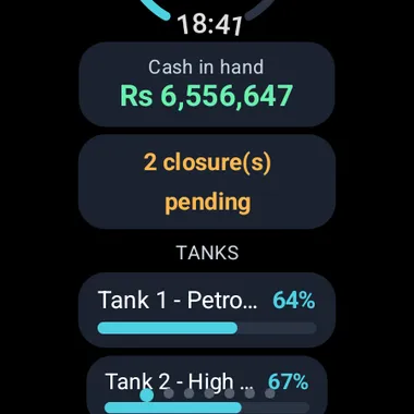 FuelXpress Wear OS app showing cash in hand, pending closures and tank levels